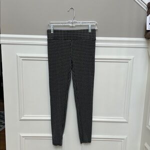 LOFT Black and Grey Houndstooth Leggings